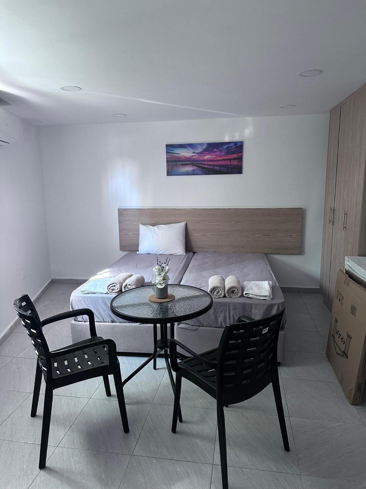Ivi Apartments Ayia Napa Bagian luar foto